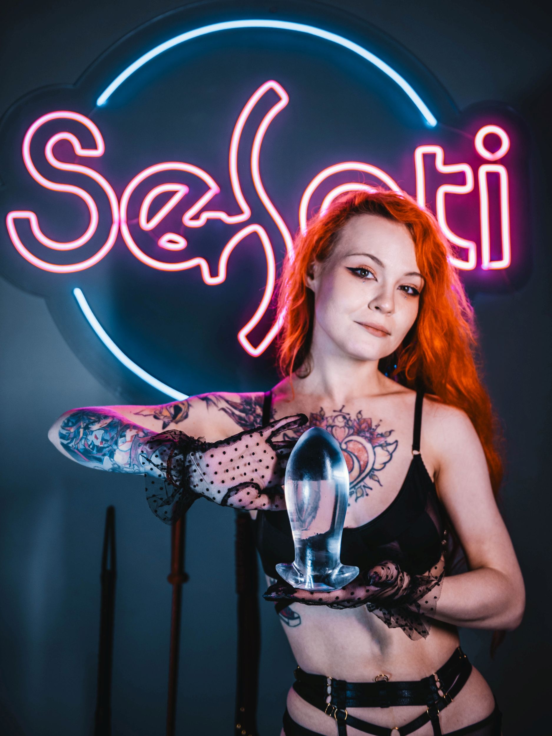Большая анальная пробка SeSati, 18,5 см, прозрачная, с ограничителем preview 3